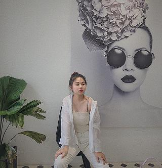 TINH TẾ MỘT VỊ THẾ - ảnh 1 tinh te mot vi the - anh 1
