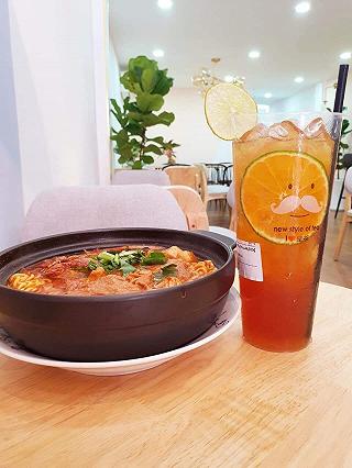Royal Tea kết hợp Mì Cay Kore - Sự lựa chọn tuyệt hảo cuối tuần - ảnh 3 royal tea ket hop mi cay kore - su lua chon tuyet hao cuoi tuan - anh 3