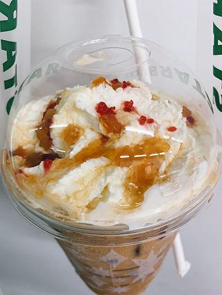 Jolly baked apple latte - món mới của starbucks mùa Chirstmas - ảnh 3 jolly baked apple latte - mon moi cua starbucks mua chirstmas - anh 3