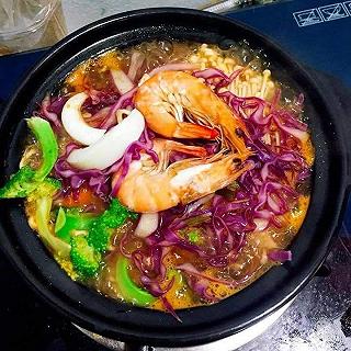Royal Tea kết hợp Mì Cay Kore - Sự lựa chọn tuyệt hảo cuối tuần - ảnh 2 royal tea ket hop mi cay kore - su lua chon tuyet hao cuoi tuan - anh 2