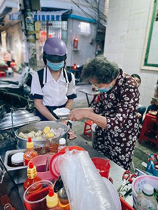 Thương nhớ hoài hương vị HÁ CÁO, SÚP CUA CỤ BÀ QUẬN 5 chiều lòng mọi thực khách - ảnh 4 thuong nho hoai huong vi ha cao, sup cua cu ba quan 5 chieu long moi thuc khach - anh 4