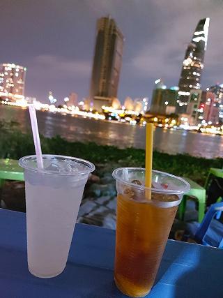 Nếu để lựa chọn một nơi để vừa chill vừa rẽ thì nấp hầm Thủ Thiêm là 1 lựa chọn hoàn hảo nhé! - ảnh 1 neu de lua chon mot noi de vua chill vua re thi nap ham thu thiem la 1 lua chon hoan hao nhe! - anh 1
