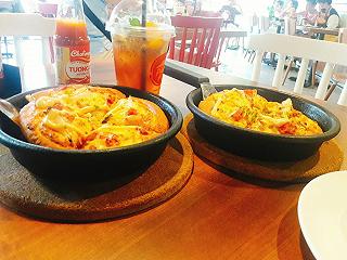 Khi còn 100k mà muốn ăn PIZZA ??? - ảnh 2 khi con 100k ma muon an pizza ??? - anh 2