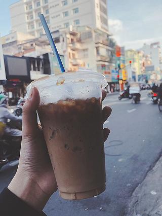 CÀ PHÊ VỢT - Nơi lưu giữ thời gian ⏳ - ảnh 3 ca phe vot - noi luu giu thoi gian ⏳ - anh 3