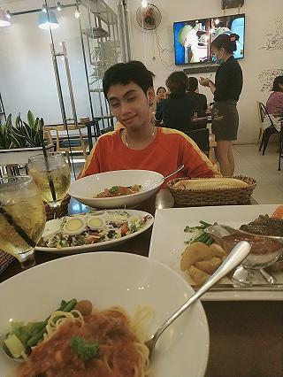 Ong Nâu spaghetti - ảnh 3 ong nau spaghetti - anh 3