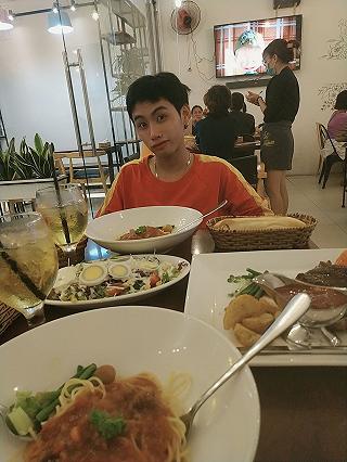 Ong Nâu spaghetti - ảnh 2 ong nau spaghetti - anh 2