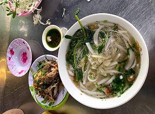 BÁNH CANH CÁ LÓC MỀM MỀM, NGỌT THANH NGON XỈU - ảnh 3 banh canh ca loc mem mem, ngot thanh ngon xiu - anh 3
