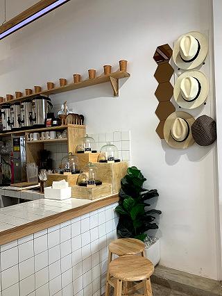 Quán cafe ''mộng mơ'' giữa lòng Sài Gòn - ảnh 1 quan cafe ''mong mo'' giua long sai gon - anh 1