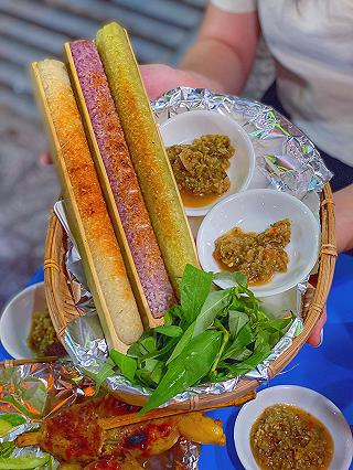 Thơm béo đáng thử ẾCH NƯỚNG "chuẩn xịn" đặc sản miền Tây ăn kèm CƠM LAM vừa xuất hiện ở Sài Gòn - ảnh 3 thom beo dang thu ech nuong "chuan xin" dac san mien tay an kem com lam vua xuat hien o sai gon - anh 3