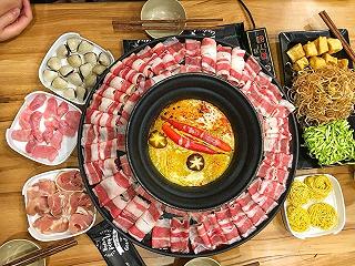 No ná thở với BUFFET UFO vừa ngon vừa rẻ - ảnh 1 no na tho voi buffet ufo vua ngon vua re - anh 1