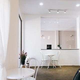 Sống ảo tại cà phê tông trắng Sol coffee - ảnh 3 song ao tai ca phe tong trang sol coffee - anh 3