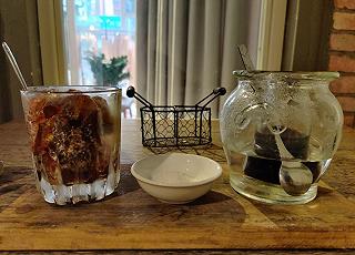 Oz Coffee house - Cổ điển ấm áp❤️❤️❤️ - ảnh 3 oz coffee house - co dien am ap❤️❤️❤️ - anh 3