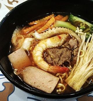 Mì Cay Khuya - ảnh 3 mi cay khuya - anh 3