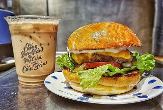 Cheesy Burger - Tô Hiến Thành - ảnh 1 cheesy burger - to hien thanh - anh 1