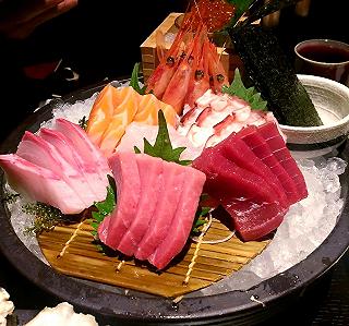 SUSHI NGON NGẤT NGÂY Á - ảnh 1 sushi ngon ngat ngay a - anh 1