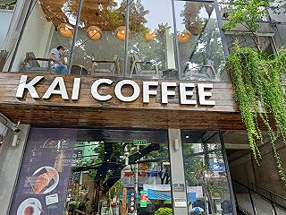 Quán cafe không gian thoải mái phù hợp học nhóm hoặc làm việc - ảnh 3 quan cafe khong gian thoai mai phu hop hoc nhom hoac lam viec - anh 3