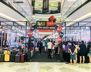 BLACK FRIDAY ĐANG CÀN QUÉT VẠN HẠNH MALL NHƯ THẾ NÀO? - ảnh 1 black friday dang can quet van hanh mall nhu the nao? - anh 1
