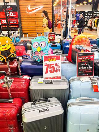 BLACK FRIDAY ĐANG CÀN QUÉT VẠN HẠNH MALL NHƯ THẾ NÀO? - ảnh 3 black friday dang can quet van hanh mall nhu the nao? - anh 3