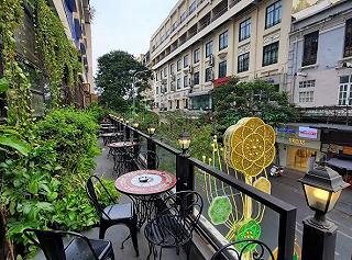 CÀ PHÊ CÔ BA SÀI GÒN ROOFTOP - ảnh 2 ca phe co ba sai gon rooftop - anh 2