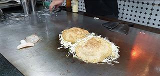 Bánh xèo Nhật Bổn 🤣🤣🤣Okonomiyaki SHU - ảnh 4 banh xeo nhat bon 🤣🤣🤣okonomiyaki shu - anh 4