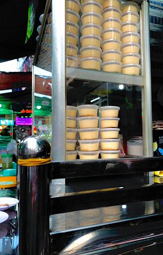BÁNH FLAN HỒ THỊ KỶ - ảnh 4 banh flan ho thi ky - anh 4