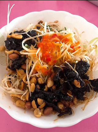 Gỏi khô bò-hẻm 220 Hai Bài Trưng - ảnh 2 goi kho bo-hem 220 hai bai trung - anh 2