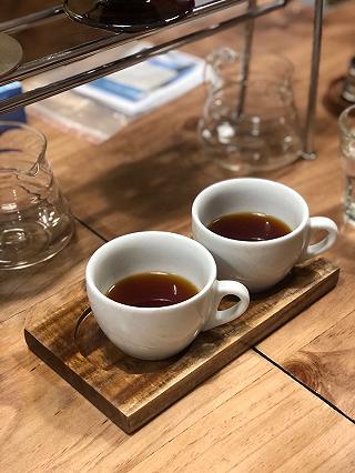 Góc cafe nhỏ xinh giữa trung tâm Xì Gòn - ảnh 5 goc cafe nho xinh giua trung tam xi gon - anh 5