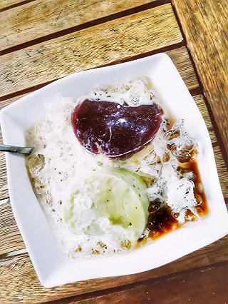 Bánh flan quen mà lạ - ảnh 1 banh flan quen ma la - anh 1