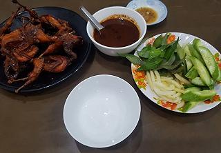 Cút chiên bơ dì năm - ảnh 3 cut chien bo di nam - anh 3