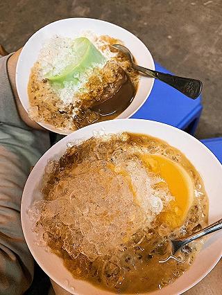 BÁNH FLAN - QUEN MÀ LẠ - ảnh 1 banh flan - quen ma la - anh 1
