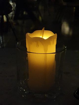Quán lounge phù hợp để chill và ngắm Sài Gòn về đêm - ảnh 3 quan lounge phu hop de chill va ngam sai gon ve dem - anh 3