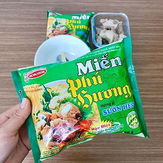 “ Miến Phú Hương Sườn Heo is real” không hề giả trân đâu mụi người???kakaka 🤣🤣🤣 - ảnh 4 “ miến phú hương sườn heo is real” không hề giả trân dâu muoi người???kakaka 🤣🤣🤣 - anh 4