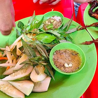 CÚT CHIÊN BƠ - ảnh 2 cut chien bo - anh 2