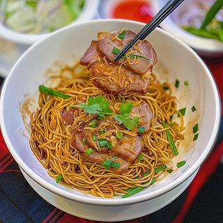 Không cần đi HongKong, nơi đây có bán hết các món HongKong ngon ăn đứt người yêu cũ - ảnh 4 khong can di hongkong, noi day co ban het cac mon hongkong ngon an dut nguoi yeu cu - anh 4
