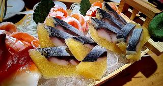 SASHIMI MỀM MẠI NGON XỈU - ảnh 3 sashimi mem mai ngon xiu - anh 3
