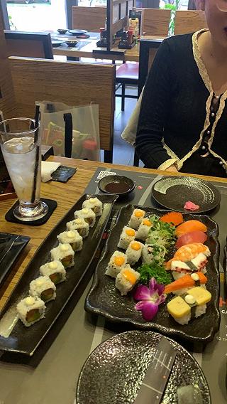 Ăn Sushi Được Tặng Tráng Miệng - ảnh 1 an sushi duoc tang trang mieng - anh 1