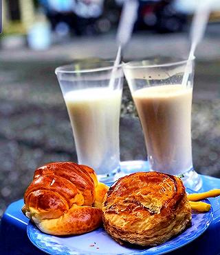 ĂN BÁNH, UỐNG SỮA TƯƠI NÀO - ảnh 3 an banh, uong sua tuoi nao - anh 3