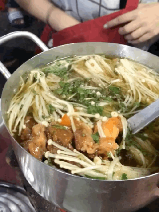 Lẩu bò kho campuchia - lạ mà quen - ảnh 1 lau bo kho campuchia - la ma quen - anh 1