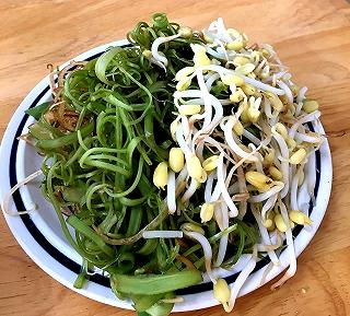 BÚN BÒ HUẾ NGON XỈU Á - ảnh 3 bun bo hue ngon xiu a - anh 3