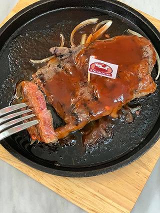 ĂN STEAK THÔI CÁC BẠN ƠI :)) - ảnh 1 an steak thoi cac ban oi :)) - anh 1