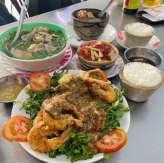 ẤM BỤNG CƠM THỐ NGƯỜI HOA HƠN 7 THẬP KỶ Ở GIỮA LÒNG SÀI GÒN - ảnh 2 am bung com tho nguoi hoa hon 7 thap ky o giua long sai gon - anh 2