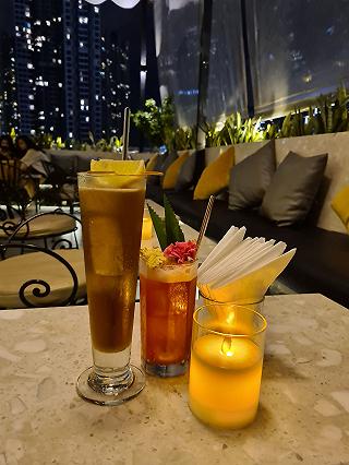 Bar Rooftop siêu cấp đẹp ☺ - ảnh 1 bar rooftop sieu cap dep ☺ - anh 1