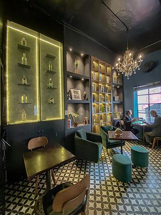 Bỏ túi ngay quán coffee mang phong cách Châu Âu, sang chảnh - ảnh 5 bo tui ngay quan coffee mang phong cach chau au, sang chanh - anh 5