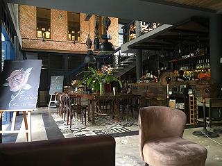 Sài Gòn Chic - Đẹp Yên Tĩnh - ảnh 2 sai gon chic - dep yen tinh - anh 2