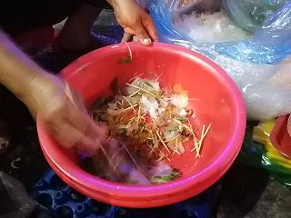 Bánh tráng trộn hồ con rùa - ảnh 4 banh trang tron ho con rua - anh 4
