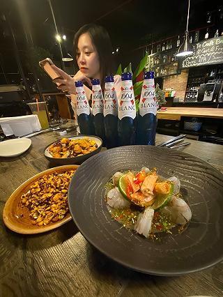 Chill tẹt ga cùng với Free Flow bia của nhà hàng The Posh Duck - ảnh 4 chill teot ga cùng vói free flow bia của nhà hàng the posh duck - anh 4
