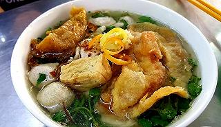 BÚN MÌ VÀNG ĐẦY ẮP ,NÓNG HỔI - ảnh 2 bun mi vang day ap ,nong hoi - anh 2