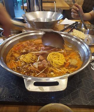 Spicy Box - Megamall - ảnh 1 spicy box - megamall - anh 1