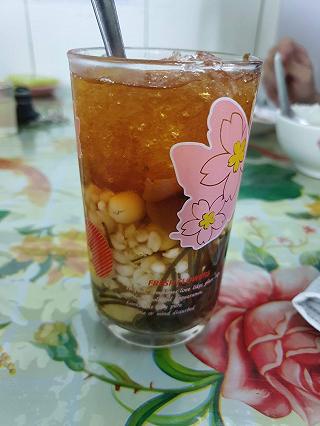 CHÈ HIỂN KHÁNH - ảnh 3 che hien khanh - anh 3