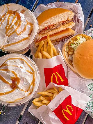 McDONALD'S GIẢM SÂU 50% TỐI ĐA 80k TRÊN GRABFOOD - ảnh 1 mcdonald's giam sau 50% toi da 80k tren grabfood - anh 1